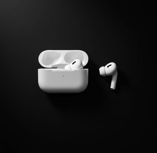 Wireless Earbuds with Smart Noise Control